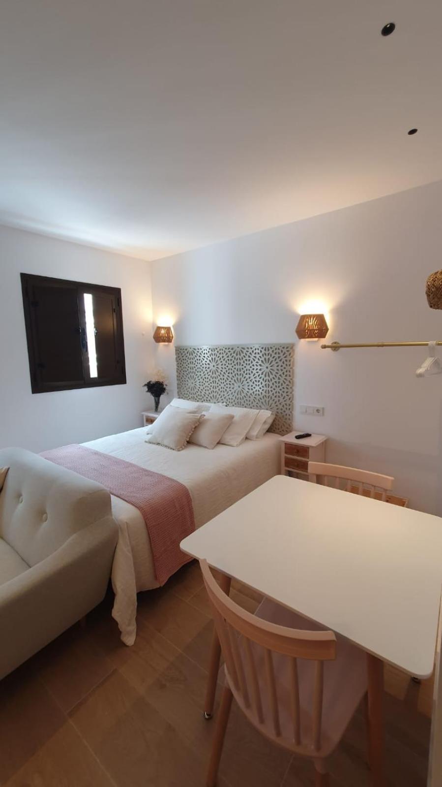 Vilasuites Trinitat Apartment